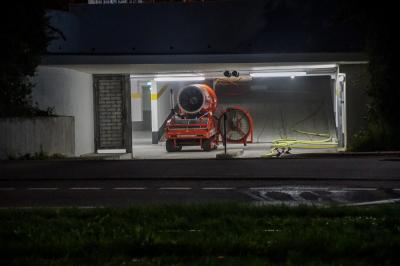 Stuttgart Bad Cannstatt: PKW Brand in Tiefgarage sorgt fuer Grosseinsatz der Feuerwehr